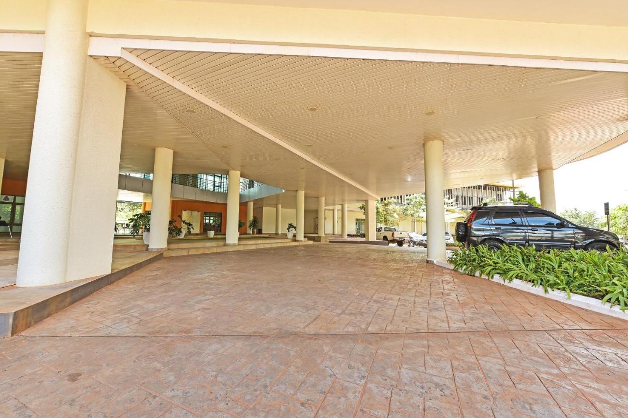 Capital O 90614 Cvia Ummul Hotel Padang Besar Luaran gambar