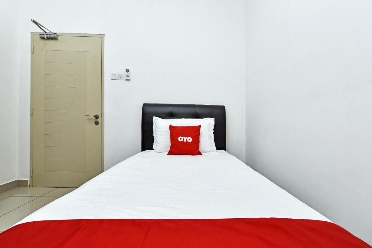 Capital O 90614 Cvia Ummul Hotel Padang Besar Luaran gambar